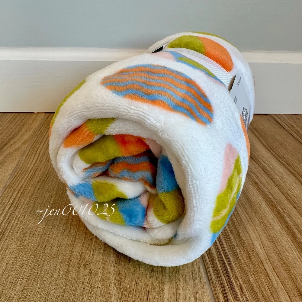 Easter Eggs Printed Plush Throw Blanket Multicolor Spring - Room Essentials